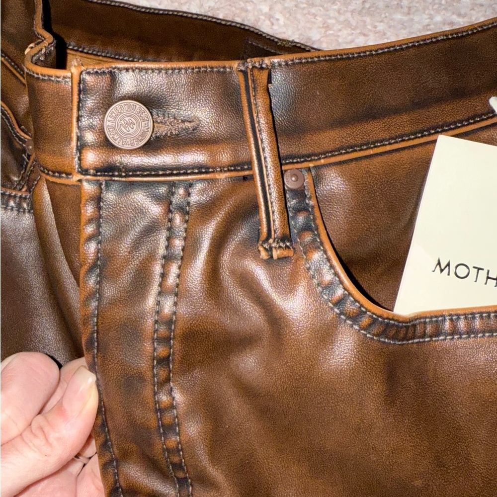 PRICE IS FIRM - MOTHER 🤎 The Insider Sneak High Rise Jeans - 27 - Picture 6 of 7